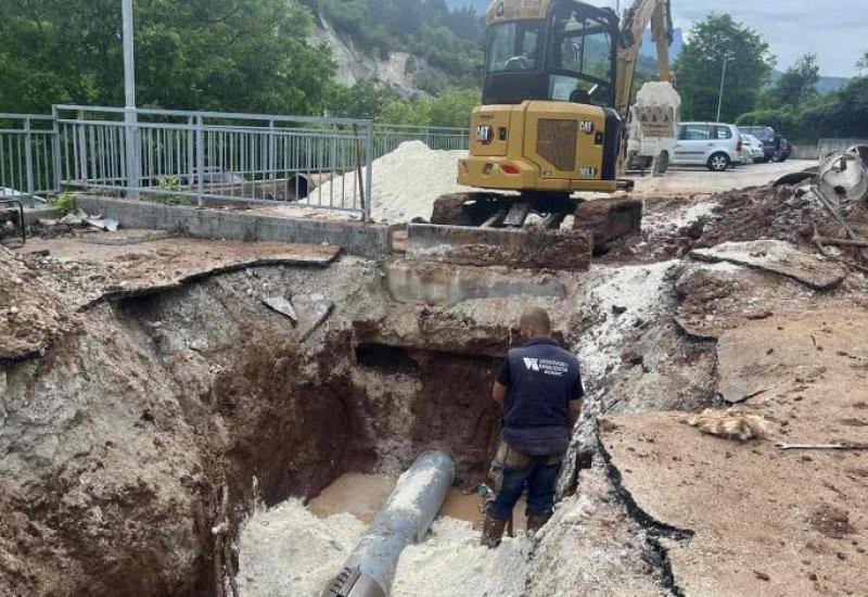 Konjic - Pukla glavna cijev, nakon popravke vodoopskrba se normalizira